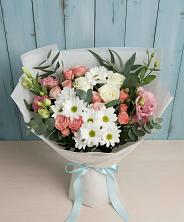 Букет цветов из:  Розы, Лизиантусы и Хризантемы в Третьяках