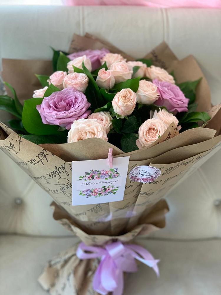 Букет цветов из: Розы в Третьяках