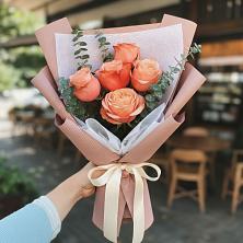 Букет цветов из:  Розы в Третьяках