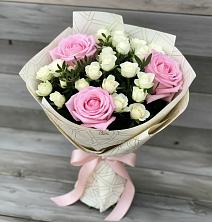 Букет цветов из:  Розы в Третьяках