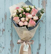 Букет цветов из:  Розы #REPLACE_PRED# Третьяках