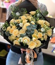 Букет цветов из:  Розы и Лизиантусы #REPLACE_PRED# Третьяках