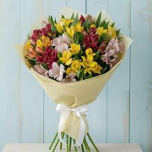 Букет цветов из:  Альстромерии в Третьяках