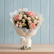 Букет цветов из:  Розы в Третьяках