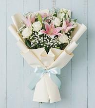 Букет цветов из:  Лилии в Третьяках