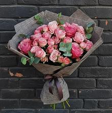 Букет цветов из:  Розы в Третьяках